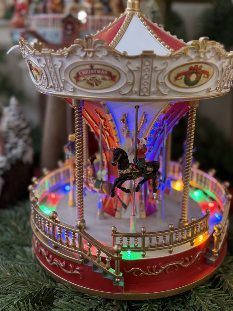 Blitz Sassari - Natale 2025 giostra con cavalli