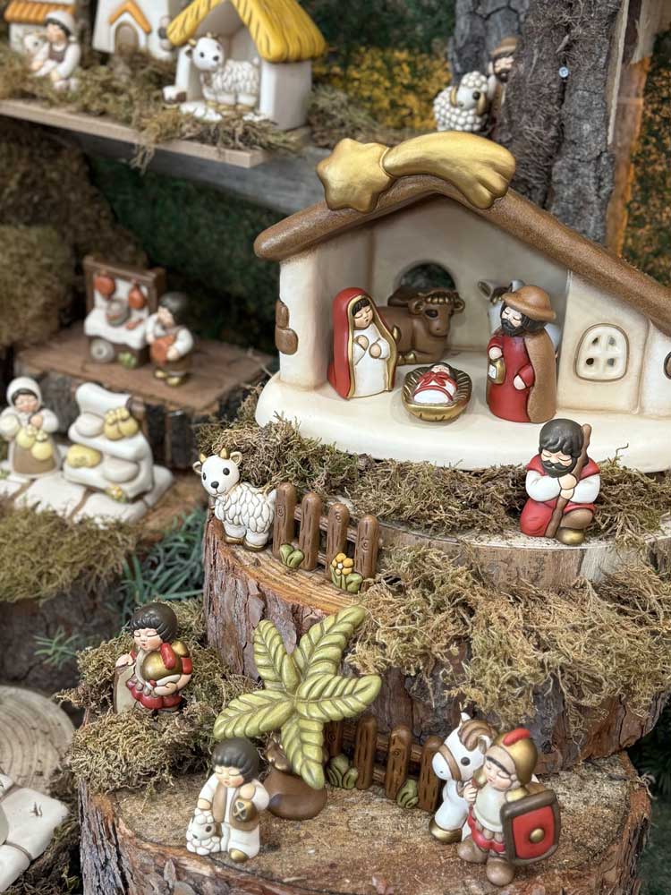 Blitz Sassari - Natale 2025 presepio Thun 1